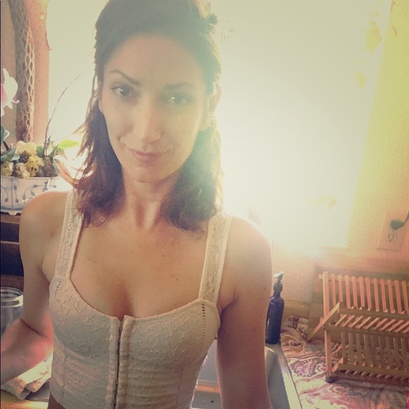 Meet your Posher, Lenee - Picture 1 of 1